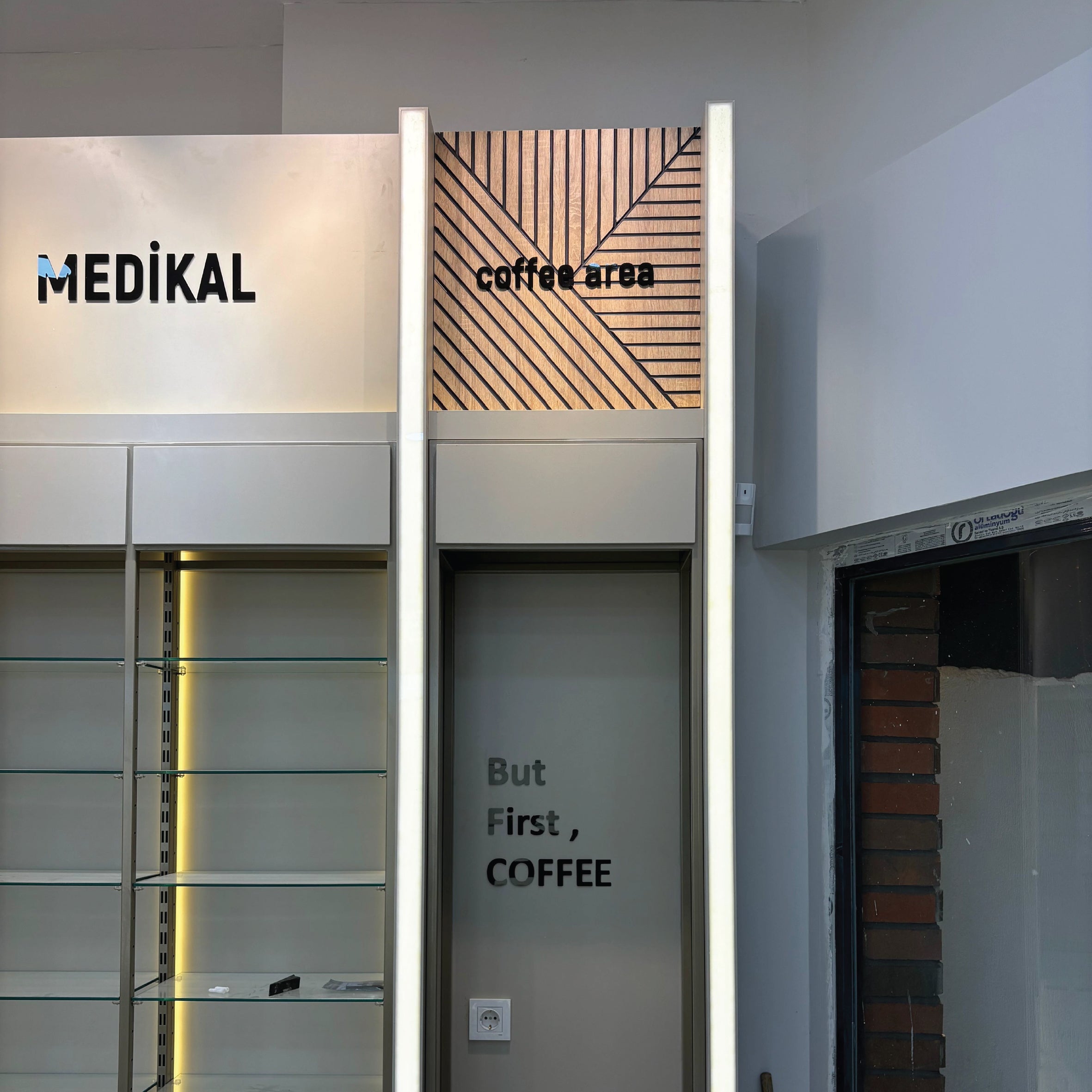 Eczane Cephe Giydirme