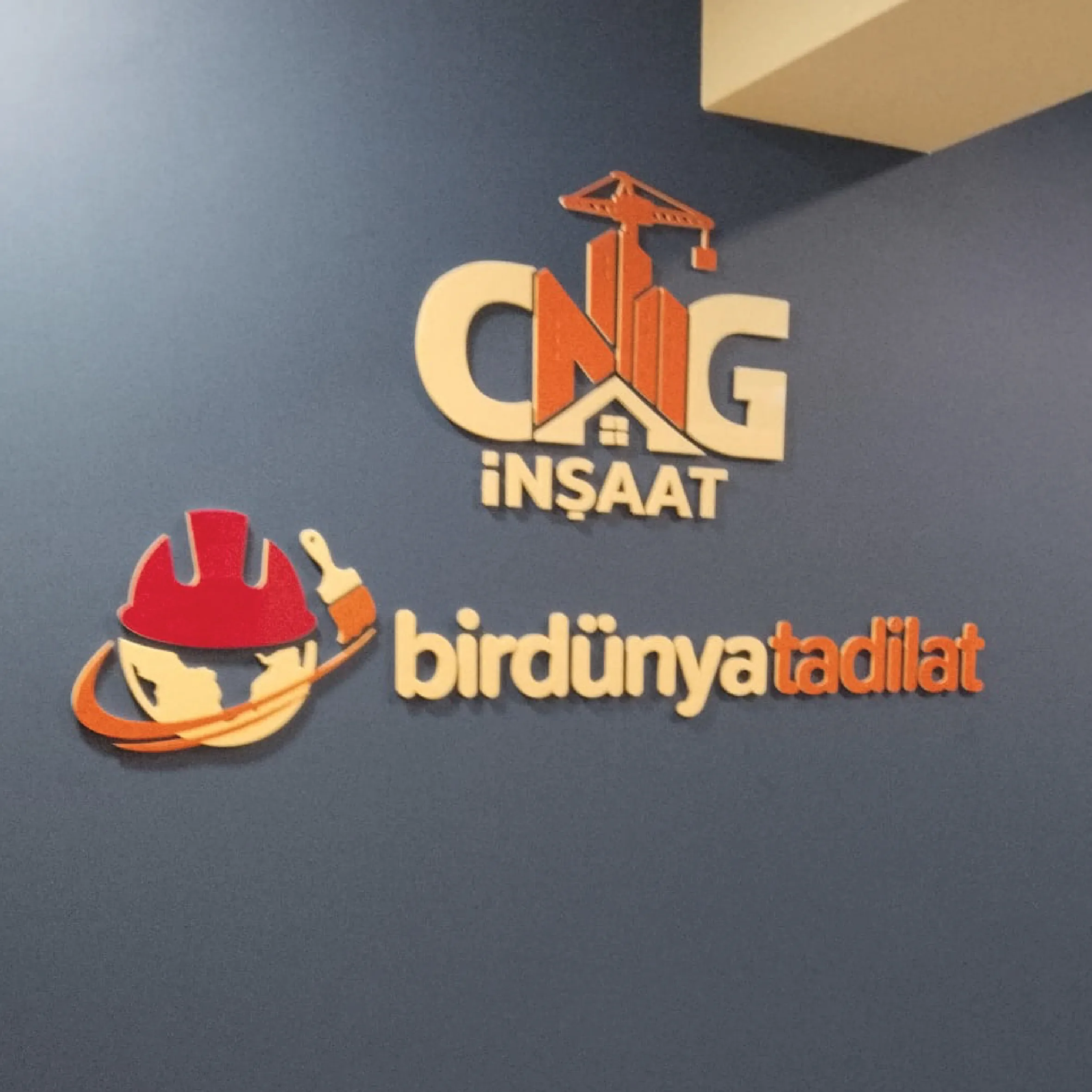 CNG İnşaat — CNC-Buchstabenschneiden